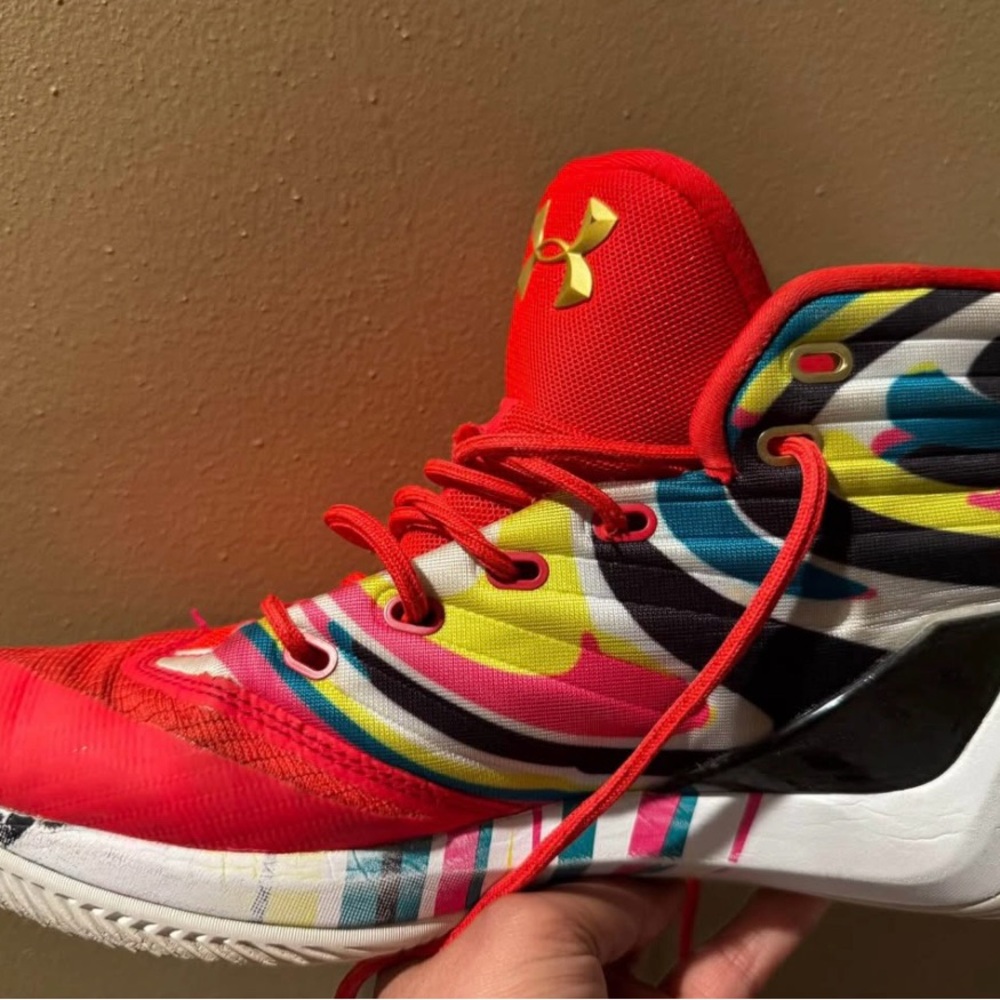 Steph Curry 3 “CNY” Basketball shoes - Picture 3 of 4